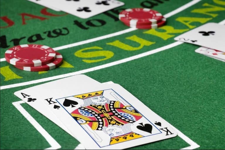 Video Slots ဂိမ်း — animation ပြည့်ဝသော ၅ ရပ်တိုင် Slots